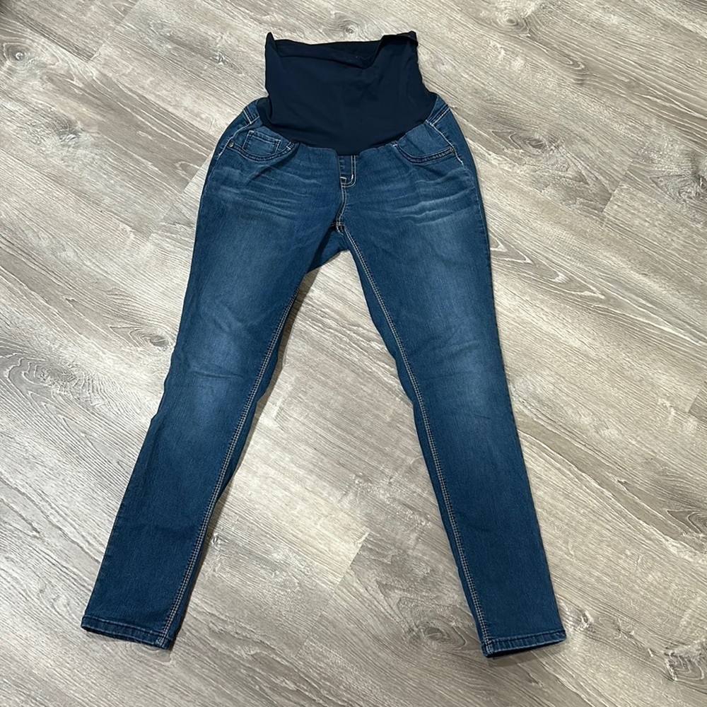 Maternity Jeans - Picture 1 of 4